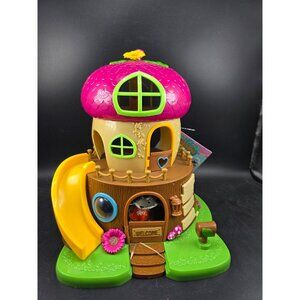 Lil Woodzeez Acorn Treehouse Playset With 19 Accessories & Raccoon Bobbleez Toy